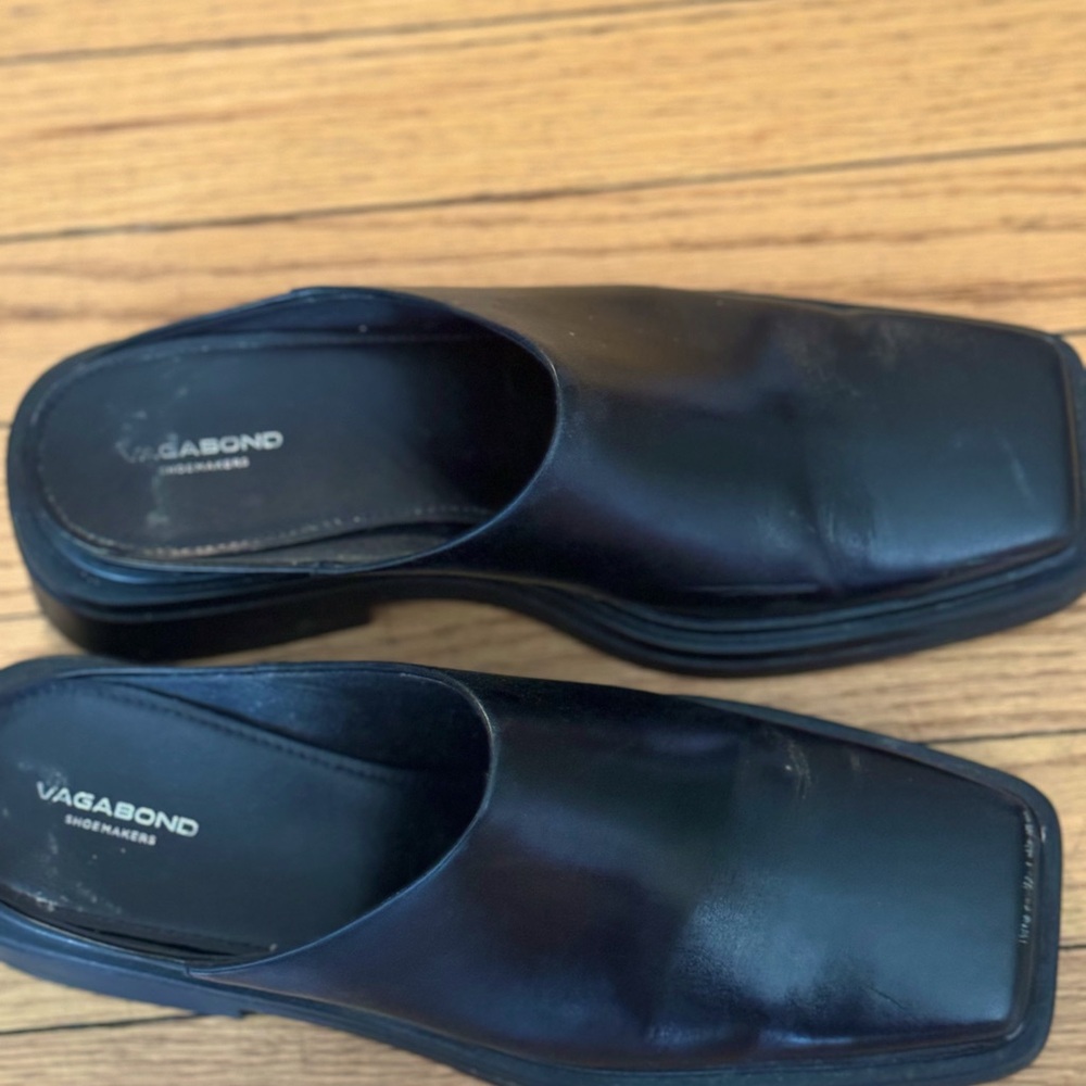Vagabond Dorah Mules- square toe